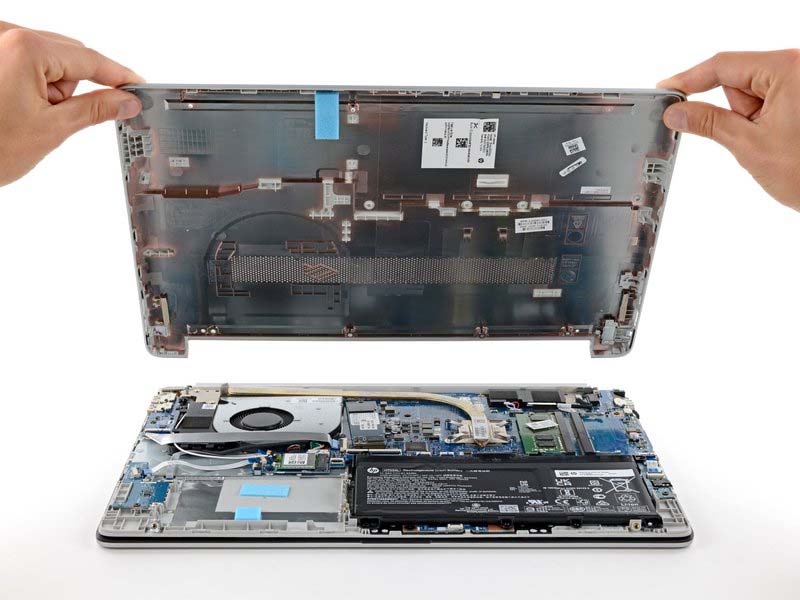 cac-buoc-thay-nap-lung-laptop-hp-15-dw-djung-cach-h13