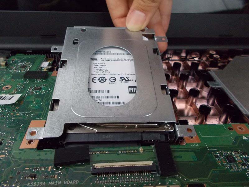 cac-buoc-thay-o-cung-cho-laptop-asus-x533sa-bhcln10-h5