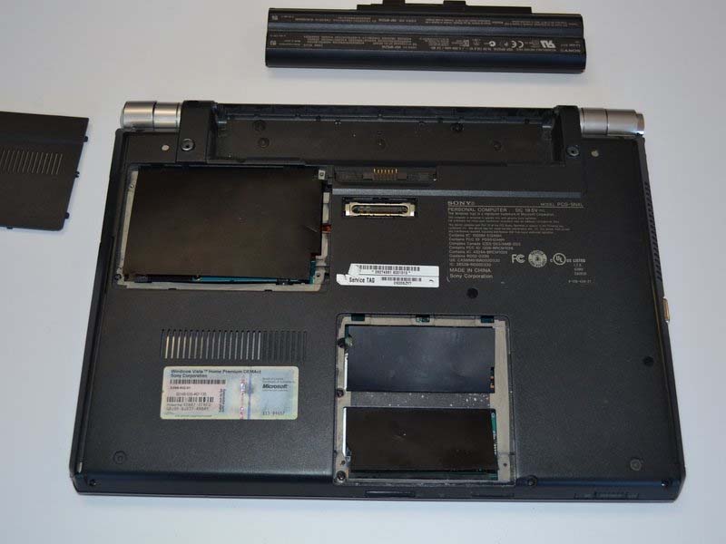 cac-buoc-thay-o-djia-cddvd-laptop-sony-vaio-vgn-sr140e-h5