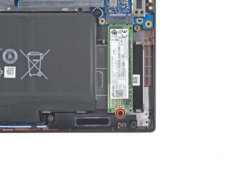 cac-buoc-thay-o-ssd-cho-laptop-dell-latitude-7490-h9
