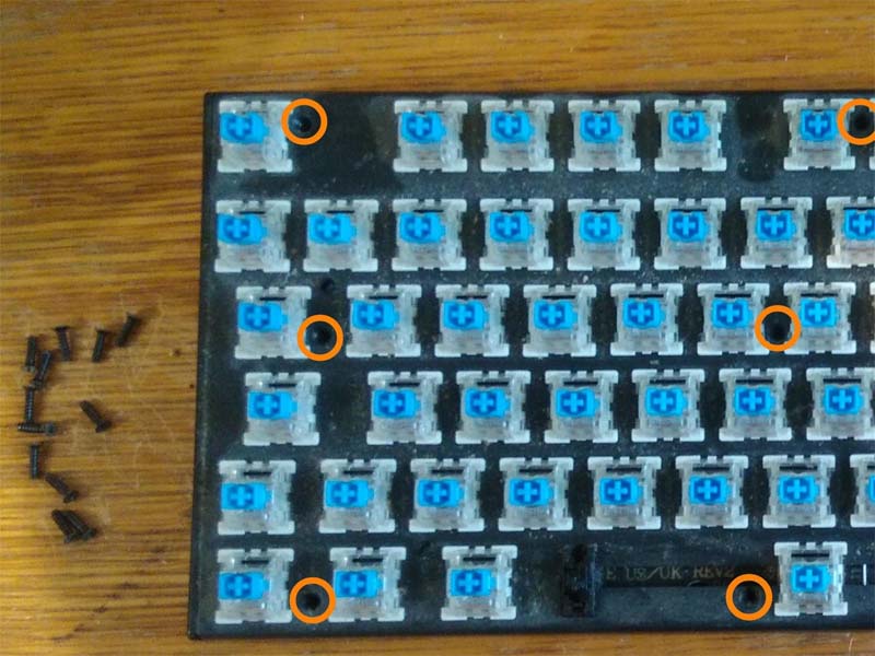cach-thao-roi-ban-phim-co-aukey-km-g9-h2