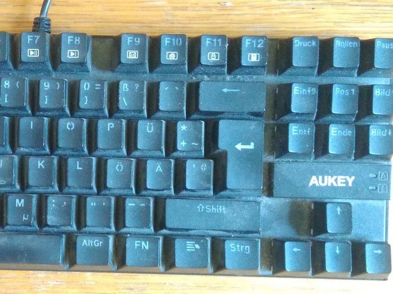 cach-thao-roi-ban-phim-co-aukey-km-g9