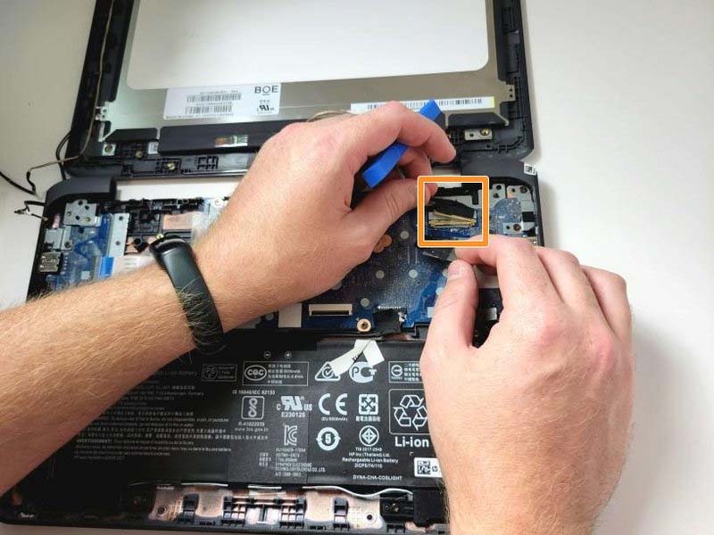 cach-thay-bo-mach-chu-hp-chromebook-11a-g6-ee-h8
