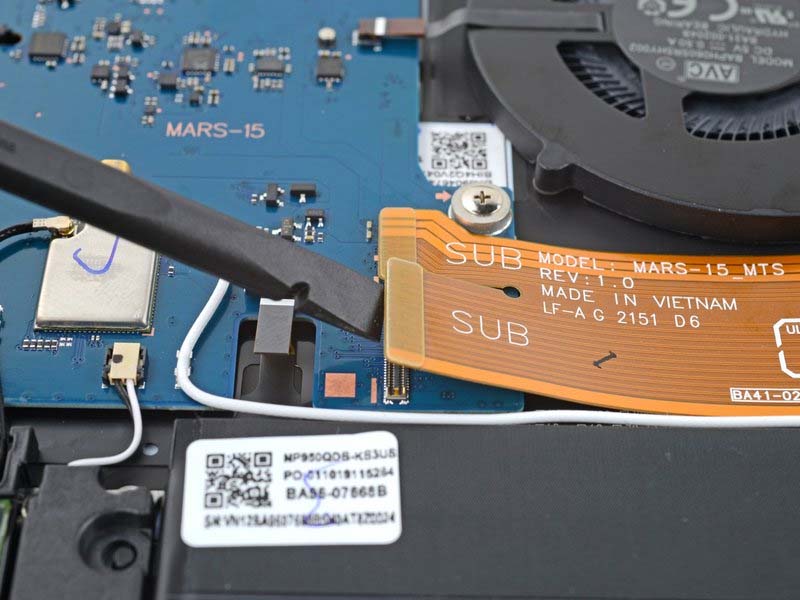 cach-thay-bo-mach-phu-cho-laptop-samsung-galaxy-book-pro-360-15-h11