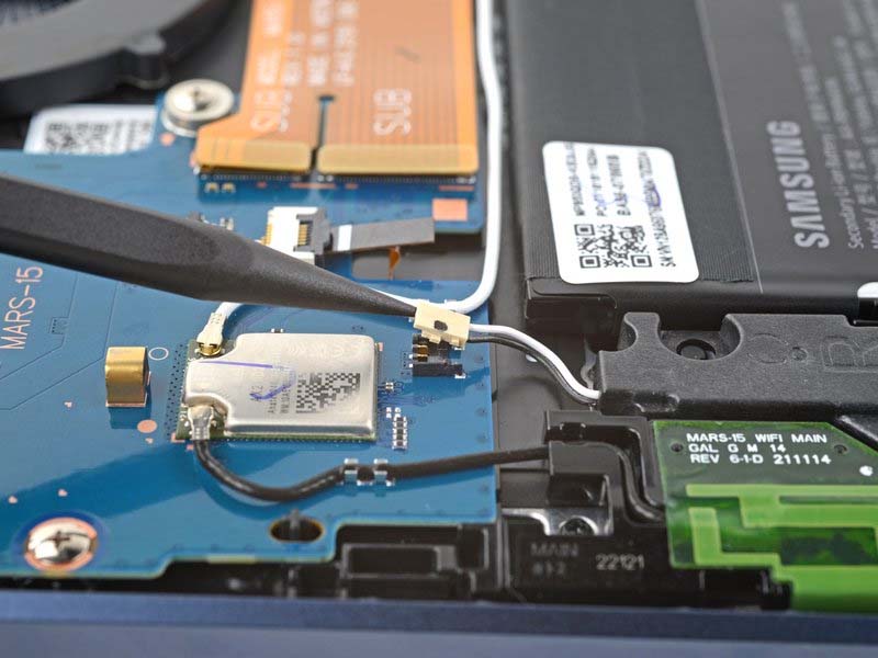 cach-thay-bo-mach-phu-cho-laptop-samsung-galaxy-book-pro-360-15-h12
