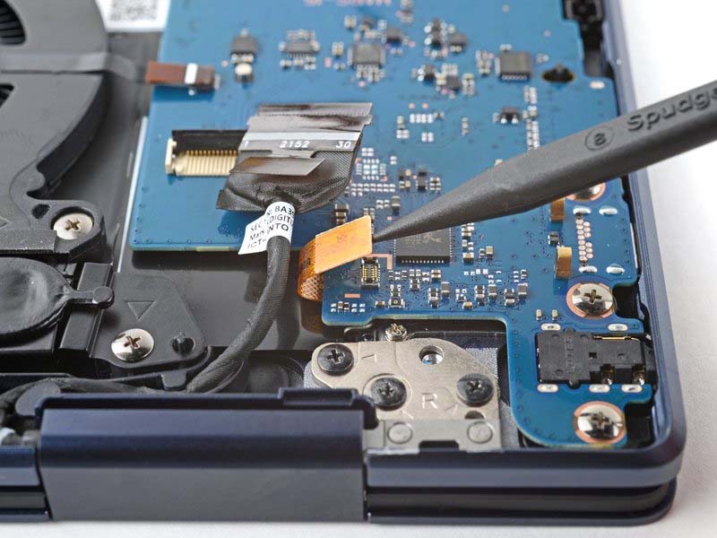 cach-thay-bo-mach-phu-cho-laptop-samsung-galaxy-book-pro-360-15-h19