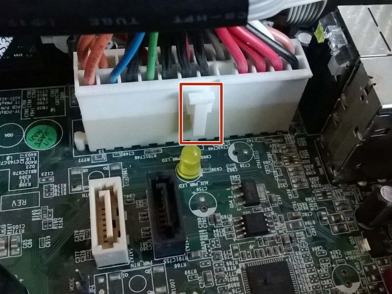 cach-thay-bo-nguon-may-tinh-dell-optiplex-330-sff-h6