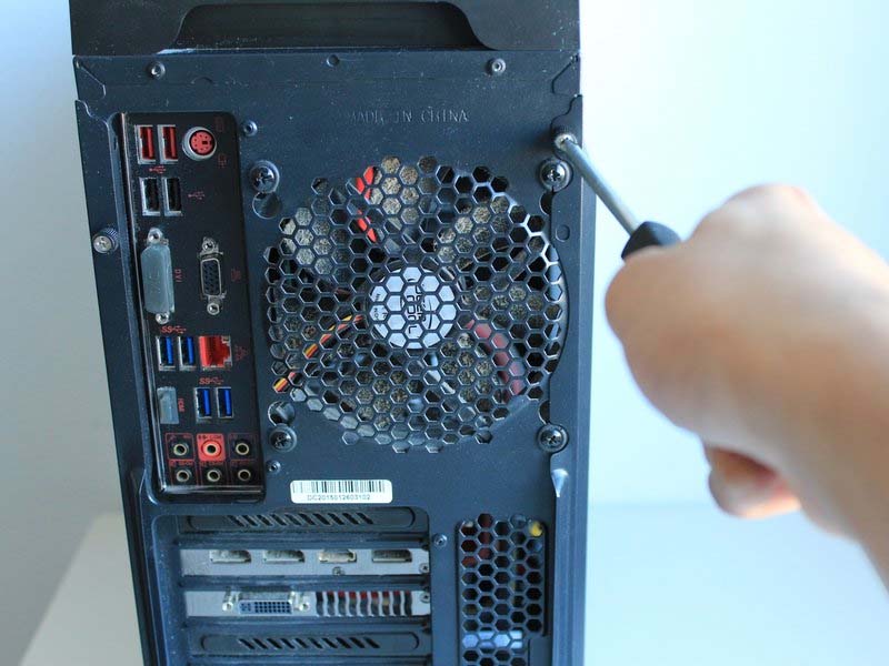 cach-thay-card-djo-hoa-gpu-deepcool-kendomen-va-bo-mach-chu-msi-z97-gaming-5-h3