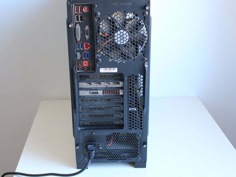 cach-thay-card-djo-hoa-gpu-deepcool-kendomen-va-bo-mach-chu-msi-z97-gaming-5