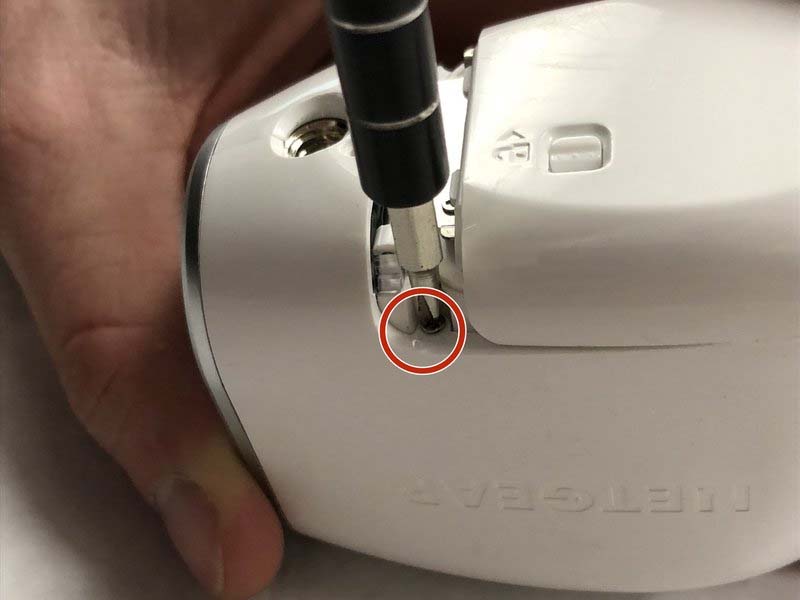 cach-thay-cum-ong-kinh-netgear-arlo-h2