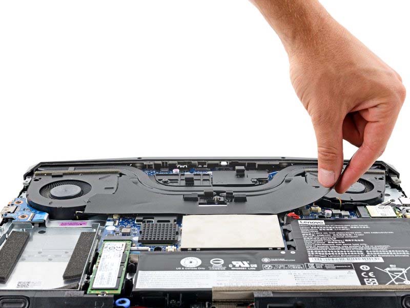 cach-thay-hoac-nang-cap-o-ssd-m2-2280-cho-laptop-lenovo-legion-y7000p-h10