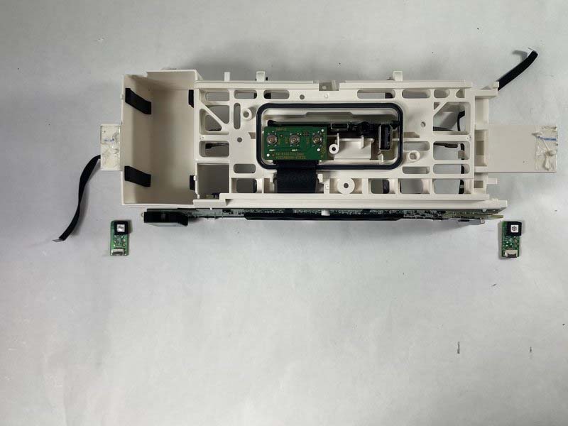 cach-thay-mo-djun-djen-led-cho-loa-bluetooth-sony-srs-xb43-h10