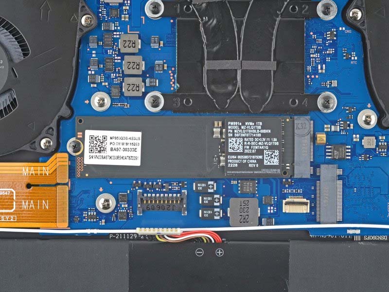 cach-thay-o-ssd-cho-laptop-samsung-galaxy-book-pro-360-15-h9
