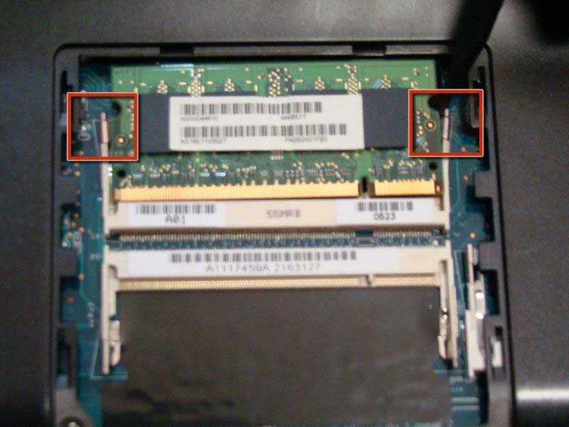 cach-thay-ram-cho-laptop-sony-vaio-vgn-fs640-h7