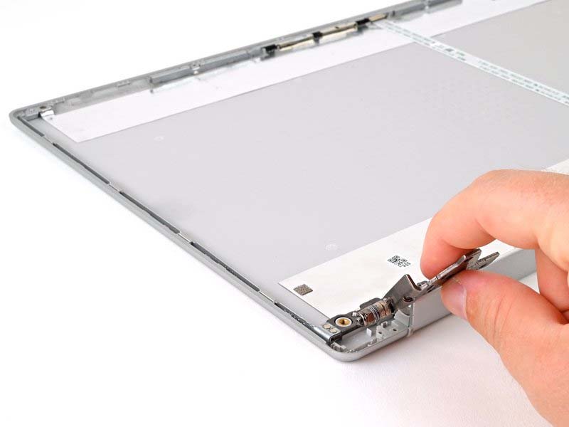 huong-dan-cac-buoc-thay-ban-le-laptop-hp-15-fc0000-series-h29