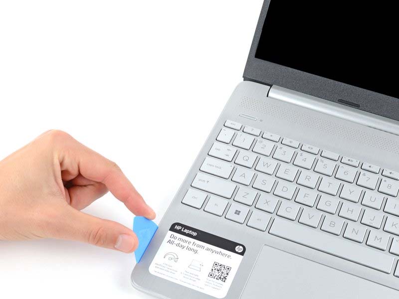 huong-dan-cach-thay-hoac-nang-cap-ram-tren-laptop-hp-15-ef-h9