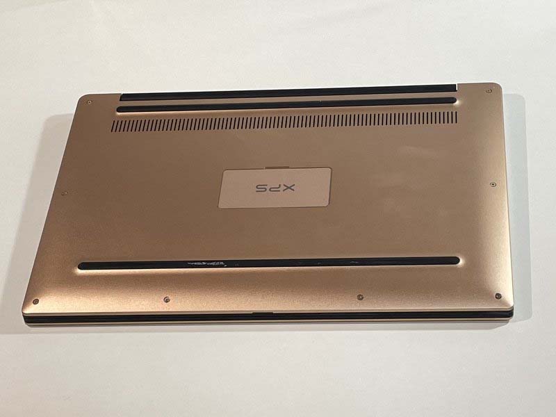 huong-dan-cach-thay-o-cung-ssd-cho-dell-xps-13-9360-h2