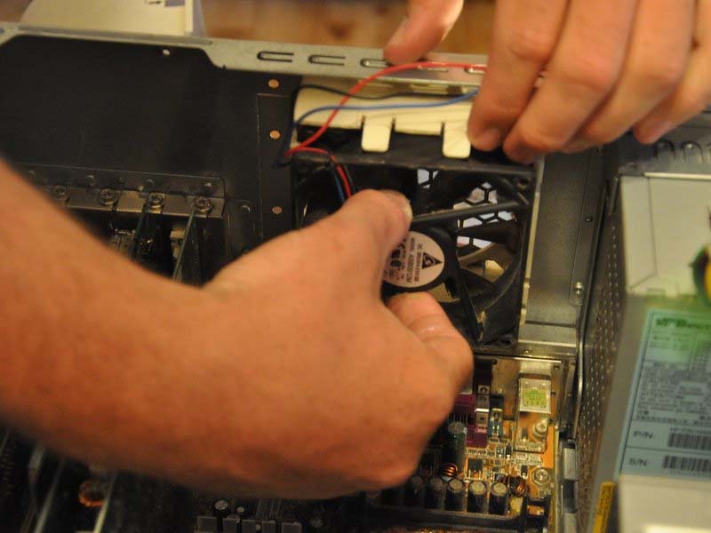 huong-dan-cach-thay-ram-cho-may-hp-media-center-876x-h3