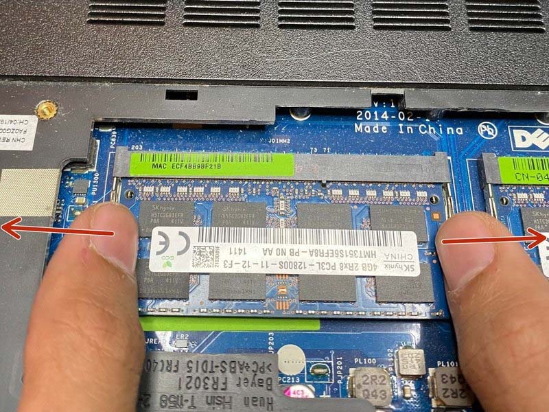 huong-dan-cach-thay-ram-laptop-dell-inspiron-3537-h2