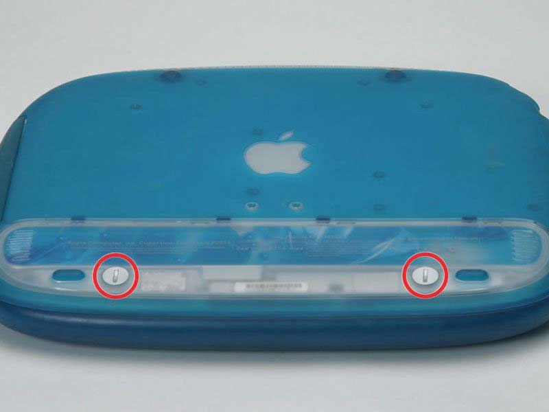 huong-dan-cach-thay-ram-laptop-ibook-g3-clamshell
