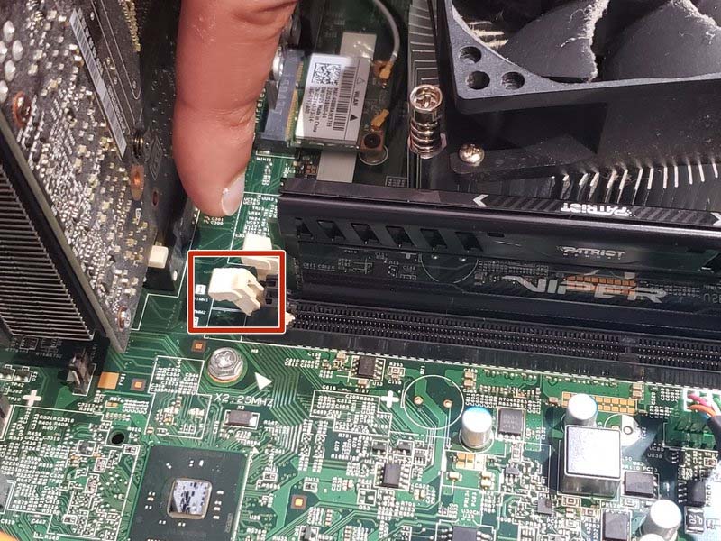 huong-dan-cach-thay-thanh-ram-cho-dell-inspiron-3847-h4