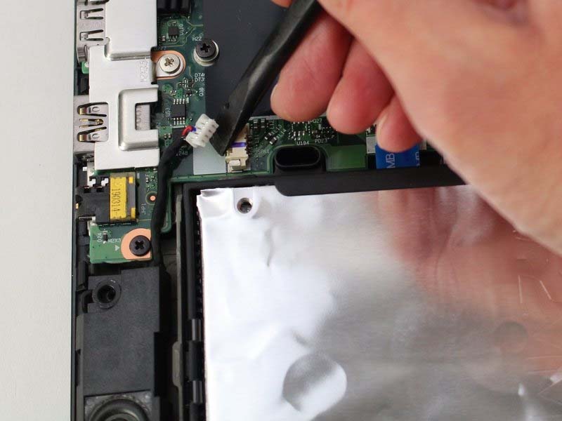 huong-dan-cach-thay-the-bo-mach-chu-mainboard-laptop-lenovo-thinkpad-t480-h25