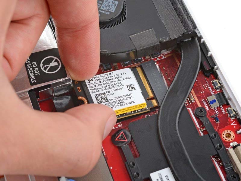 huong-dan-cach-thay-the-ssd-tren-asus-rog-ally-h10