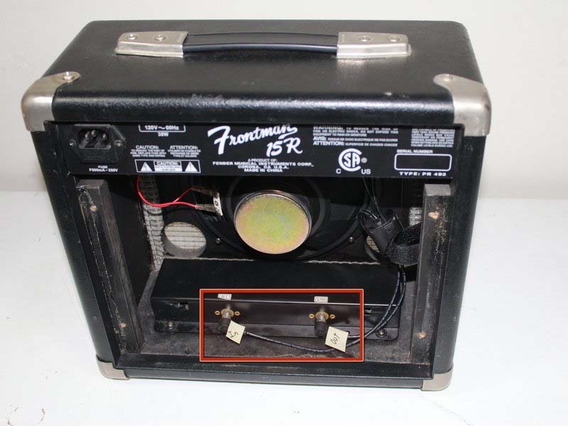 huong-dan-sua-jack-cam-djau-vao-tren-ampli-fender-frontman-15r-h4