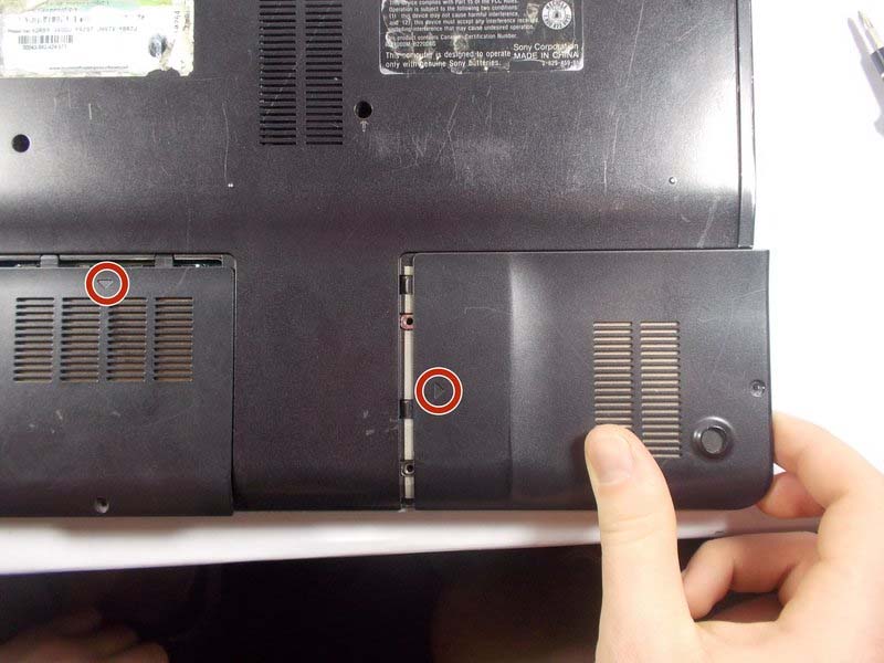 huong-dan-thay-quat-tan-nhiet-laptop-sony-vaio-vgn-fs640-h4