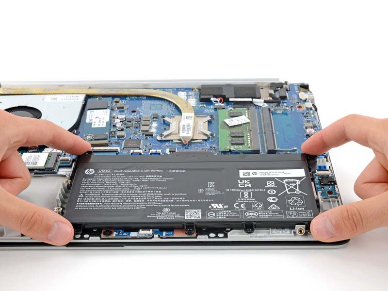 meo-thay-pin-laptop-hp-15-dw-tai-nha-cuc-nhanh-h6
