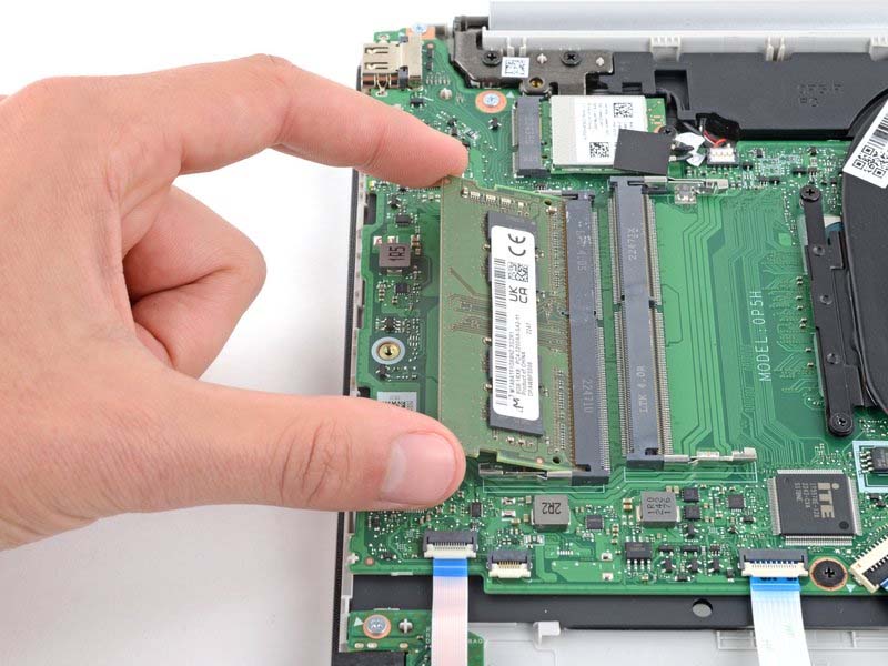 meo-thay-ram-laptop-hp-15-dy-hoac-15-ef-h16