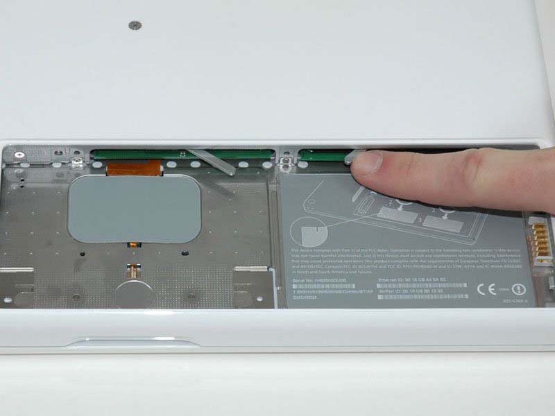 quy-trinh-thay-ram-cho-macbook-core-duo-h5