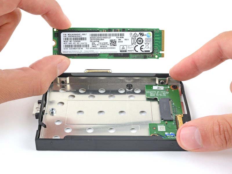 quy-trinh-thay-the-ssd-cho-lenovo-thinkpad-x270-tu-a-z-h22