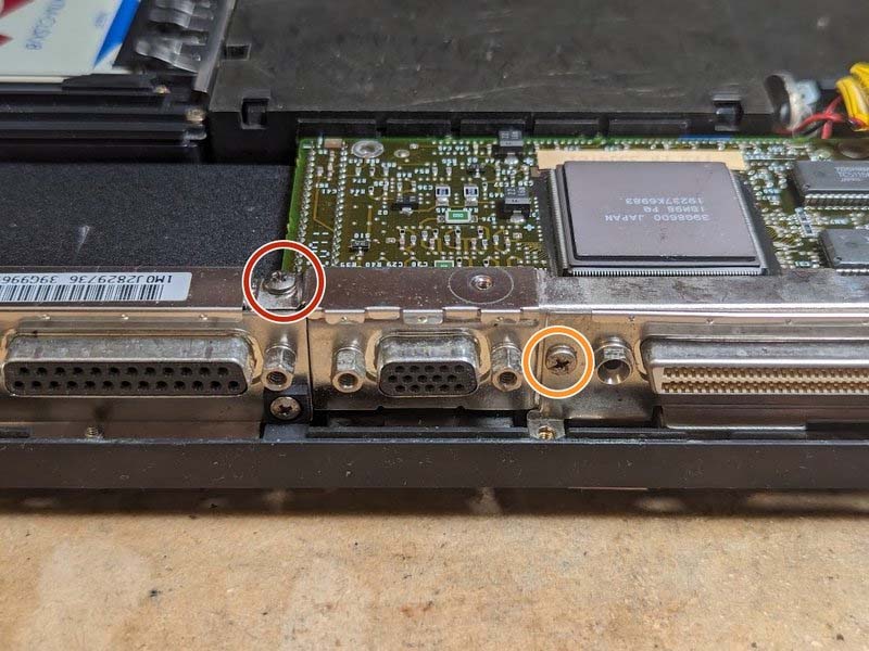 quy-trinh-thuc-hien-cac-buoc-thao-roi-ibm-thinkpad-700c-h10