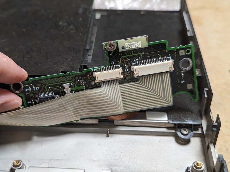quy-trinh-thuc-hien-cac-buoc-thao-roi-ibm-thinkpad-700c-h12