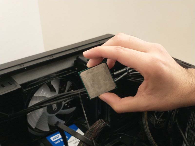 8-buoc-thay-bo-vi-xu-ly-tren-bo-mach-chu-gigabyte-a320m-s2h-h4