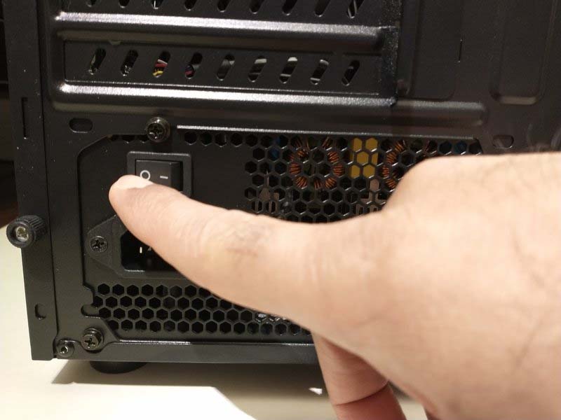 8-buoc-thay-bo-vi-xu-ly-tren-bo-mach-chu-gigabyte-a320m-s2h