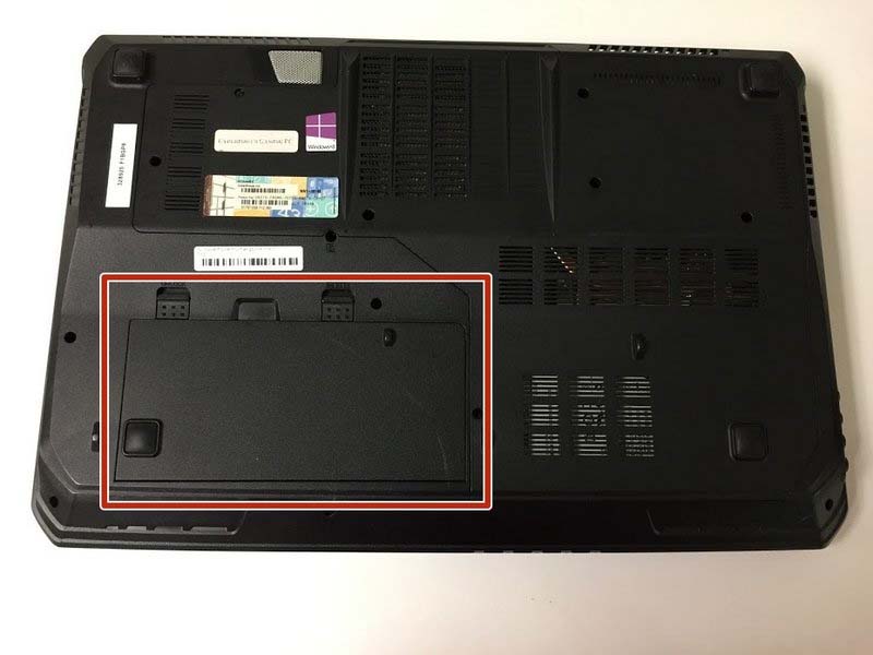 bo-tui-3-buoc-thay-pin-cyberpowerpc-fangbook-ms-1763