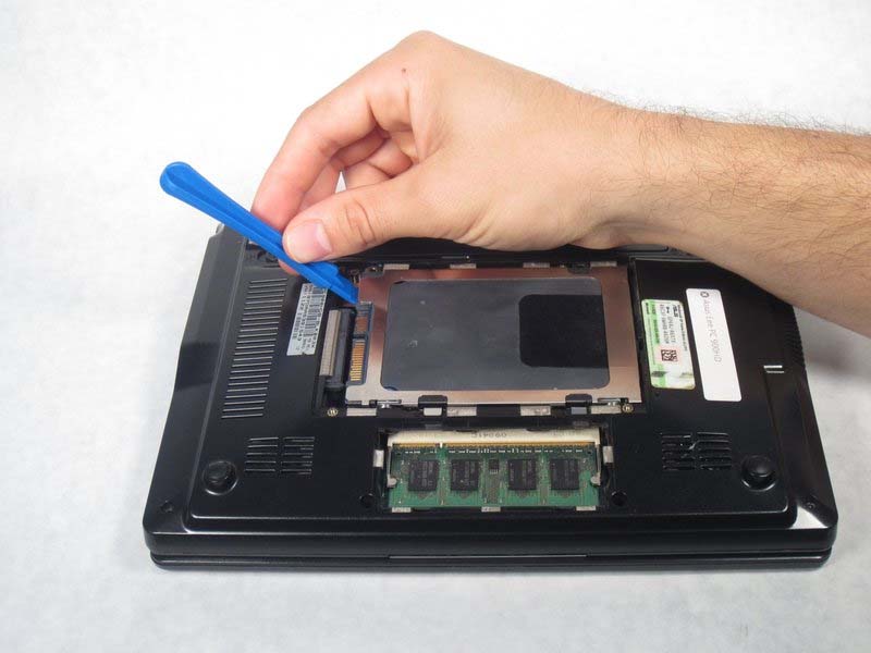 cac-buoc-thay-clicker-tren-asus-eee-pc-900hd-h4