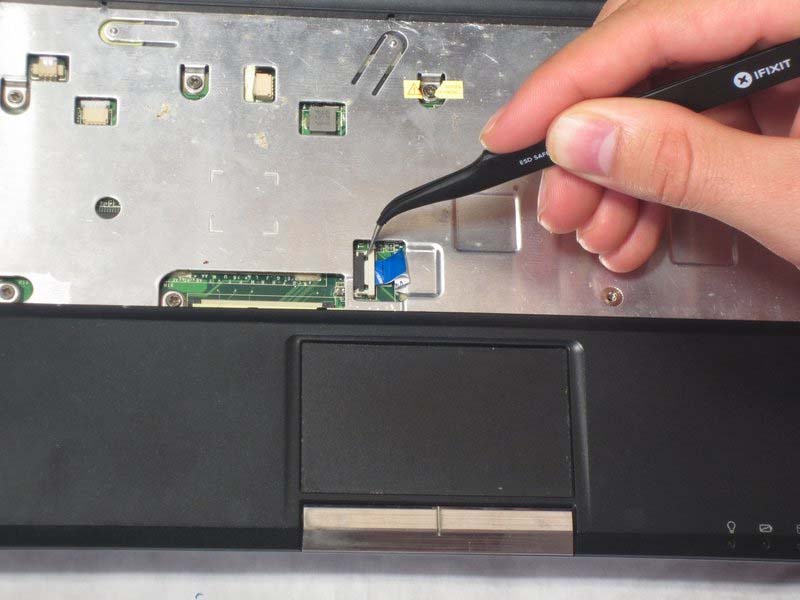 cac-buoc-thay-clicker-tren-asus-eee-pc-900hd-h9