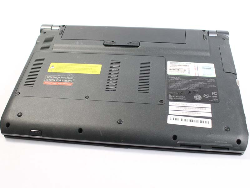cac-buoc-thay-the-ram-cho-laptop-sony-vaio-vpc-y2190x