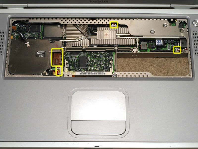 cach-thay-khay-giu-the-pcmcia-tren-powerbook-g4-titanium-onyx-h14
