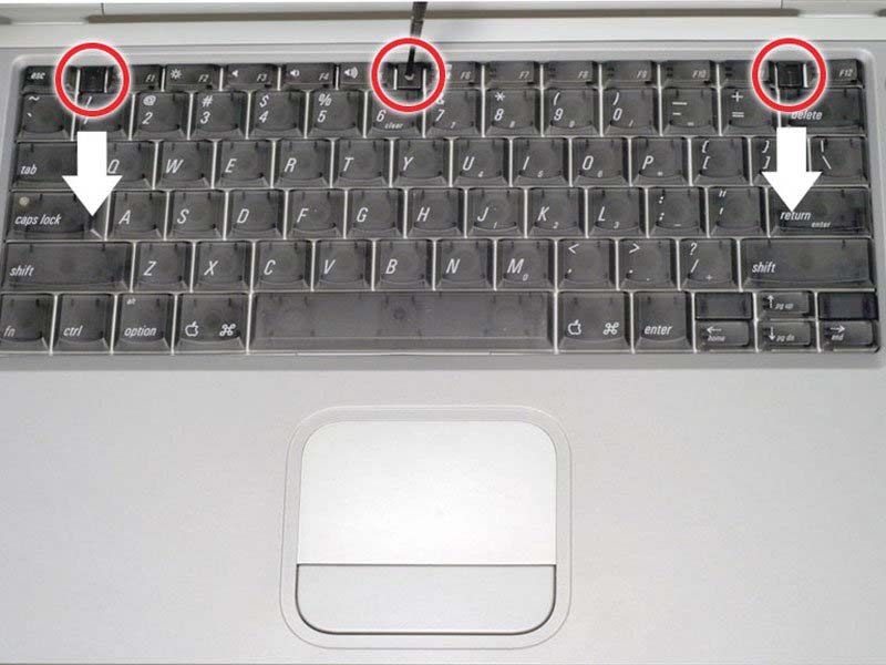 cach-thay-khay-giu-the-pcmcia-tren-powerbook-g4-titanium-onyx
