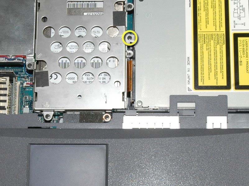 cach-thay-o-djia-dvd-tren-sony-vaio-pcg-933a-h8