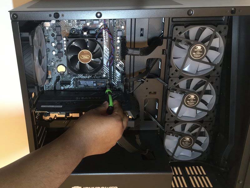 cach-thay-o-djia-ibuypower-trace-4-9310-m2-nvme-h3