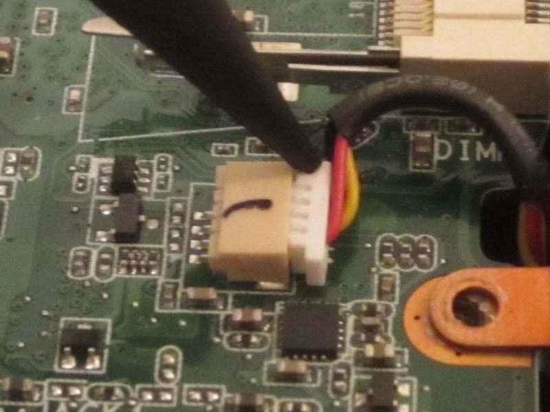 cach-thay-quat-tan-nhiet-tren-asus-eee-pc-t101mt-h9