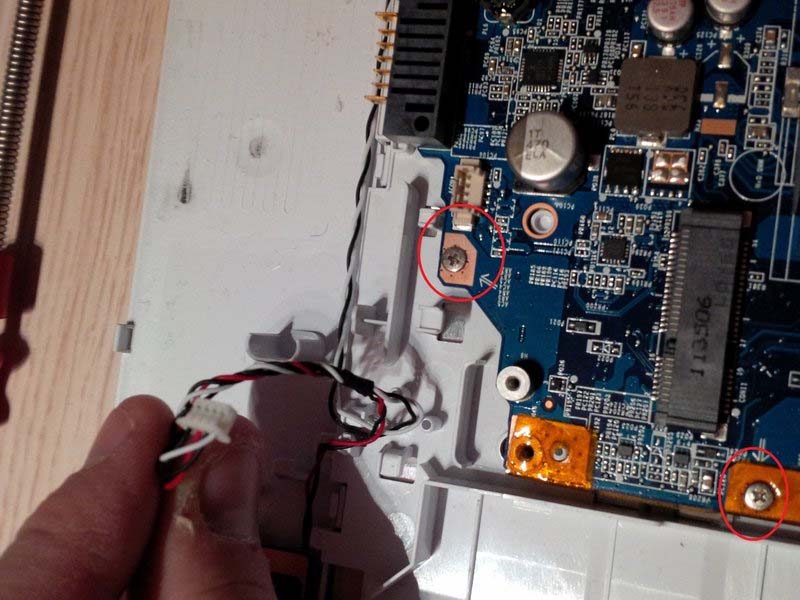 cach-thay-tan-nhiet-sony-vaio-vpceh2k1e-h12