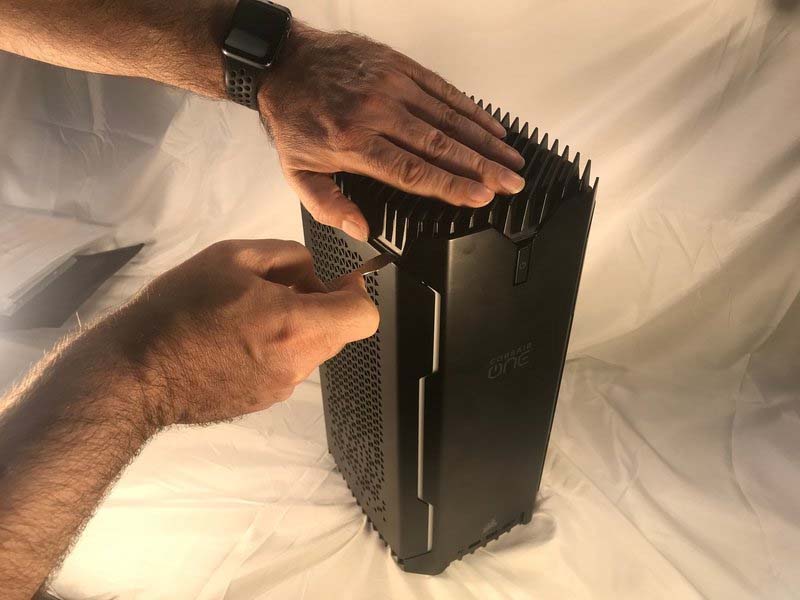 huong-dan-6-buoc-thay-o-ssd-corsair-one-i145-m2-nvme-h6huong-dan-6-buoc-thay-o-ssd-corsair-one-i145-m2-nvme-h6huong-dan-6-buoc-thay-o-ssd-corsair-one-i145-m2-nvme-h6