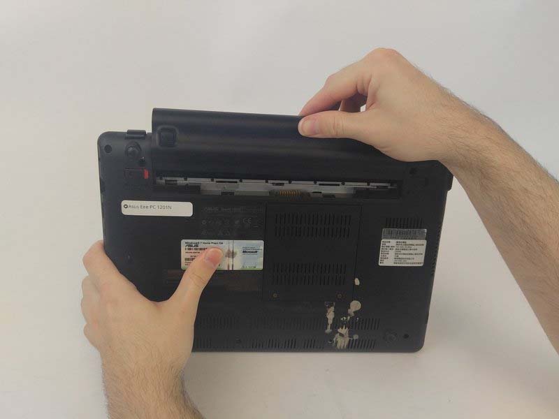 huong-dan-cac-buoc-thay-ban-phim-asus-eee-pc-1201n-h3