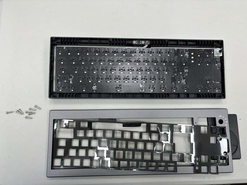 huong-dan-cach-thay-bo-mach-pcb-epomaker-shadow-x-h4